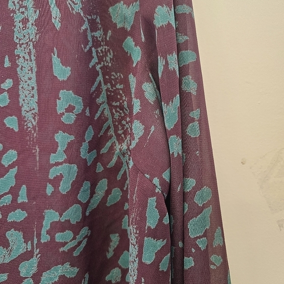 Ellison Sheer Blouse - Picture 5 of 9